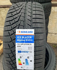 225/40/18 Sailun Ice Blazer Alpine Evo1 92v XL (1 foto / 1)