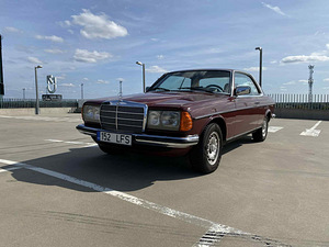 Mercedes Benz W123 kupee 280CE (6 foto / 10)