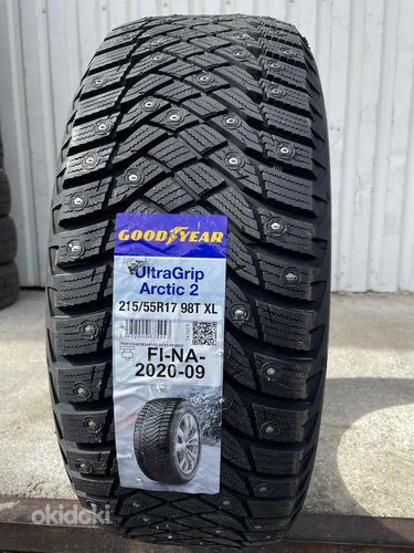 215/55/17 Goodyear Ultragrip Arctic2 98t xl