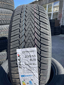 235/55/20 Zmax Winterhawke I 105h xl lamellrehvid kontroll (1 foto / 1)
