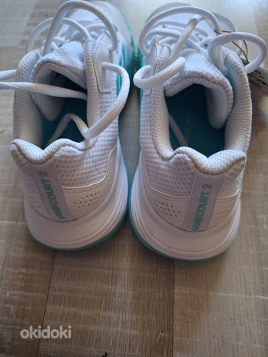 Naiste Adidas spordi ja vabaaja jalats