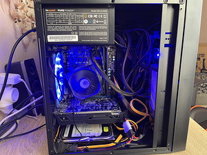 I53300/8gb/1050ti/ssd240gb/hdd400gb (1 foto / 3)