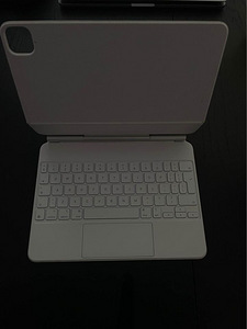Magic Keyboard for iPad Air 11-inch - US English - White (1 foto / 4)