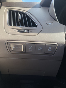 Hyundai ix35 2.0 135kW (7 foto / 11)