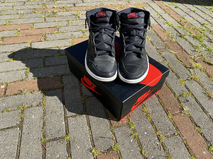 Jordan 1 retro high og (5 foto / 6)