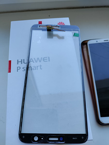 Nutitelefon Huawei P Smart Fig LX1 (4 foto / 5)