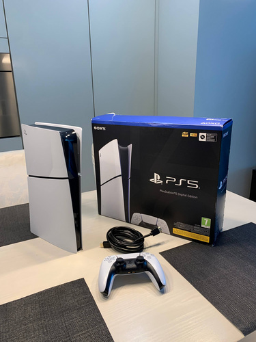 PlayStation 5 (в оригинальной упаковке + пульт)