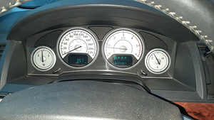 Chrysler Grand Voyager (2 foto / 12)