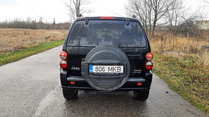 JEEP CHEROKEE 4x4 (4 foto / 15)