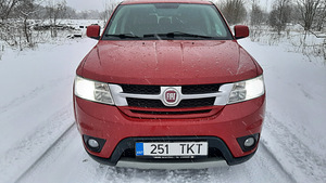 FIAT FREEMONT (9 фото из 15)