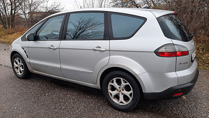FORD S-MAX (2 фото из 11)
