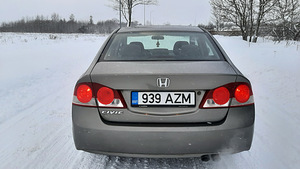HONDA CIVIC (3 foto / 10)