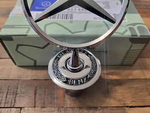 Uus Mercedes-Benz kapoti märk / embleem kapotile (2 foto / 3)