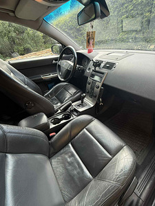 Volvo v50 (5 фото из 10)