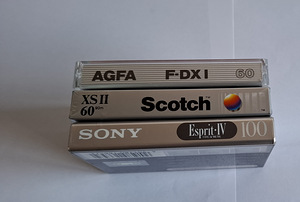 SONY,SCOTCH,AGFA (4 foto / 5)