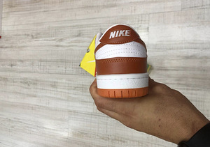 Nike SB Dunk Low "Ripe Orange" tossud (4 foto / 4)