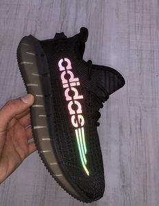 Adidas Yeezy Boost 350 v2 neon tossud (1 foto / 2)