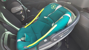 Maxi-Cosi Coral turvahäll koos Isofix alusega (1 foto / 8)
