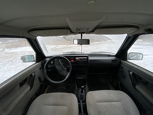 Volkswagen Golf 2 (3 foto / 3)