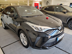 Toyota CH-R 1.8 Hybrid Active (2 foto / 3)