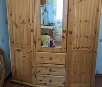 Шкаф деревянный "Сосна"