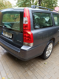 Varuosadeks Volvo V70 2005 a 2.4 bi-fuel (8 foto / 10)