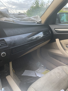BMW e60 2008 varuosadeks (5 foto / 7)