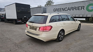 Запчасти для MB w212 (2 фото из 6)