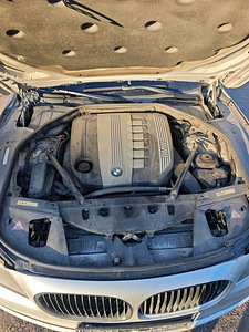 Varuosadeks BMW 730d (6 foto / 8)