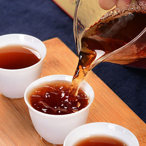 Da Hong Pao 50 g pressitud šokolaadi (2 foto / 3)