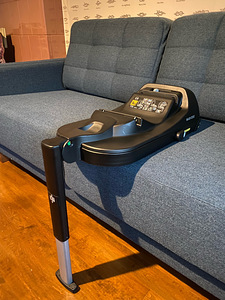 Maxi-Cosi Cabriofix i-Size turvahäll+Isofix (4 foto / 5)