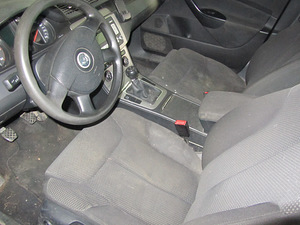 VW Passat B6 Variant 2.0 TDI 2007 на запчасти (7 фото из 8)