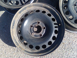 Заводские диски Opel 5x110 R15 (2 фото из 6)