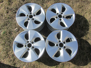Диски BMW F10 оригинал R17 5x120 Style 363 (1 фото из 7)