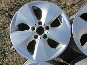 Диски BMW F10 оригинал R17 5x120 Style 363 (5 фото из 7)