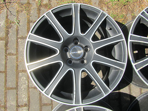 Диски Opel R17 5x105 (5 фото из 9)