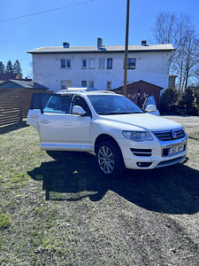 Volkswagen Touareg 3.0 Diesel (3 foto / 13)