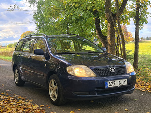 Toyota Corolla 1.4 (1 foto / 11)