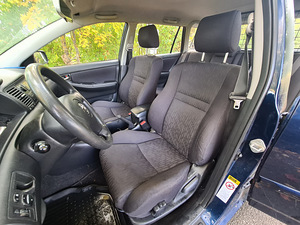 Toyota Corolla 1.4 (9 foto / 11)