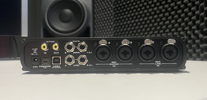 Audio interface Motu 4pre Hybrid (2 foto / 3)