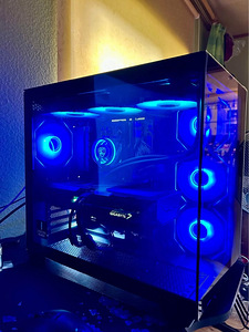Продается мощный игровой компьютер с гарантией – RTX 5070 + (2 фото из 3)