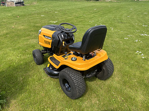 Murutraktor Cub Cadet LT1 ns92 (6 foto / 9)