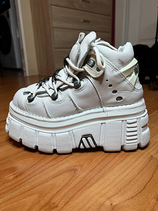 New Rock M-106-S53 - White Napa (2 foto / 7)