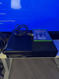 XBOX ONE 500GB + gamepad + 2 game (5 foto / 5)