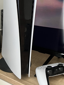 Playstation 5 digital edition (3 foto / 4)