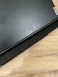 Lenovo Legion 5 17ARH05H RTX 2060/AMD RYZEN 7 4800H (3 foto / 10)