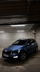 Skoda Octavia (1 фото из 8)