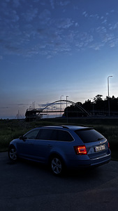 Skoda Octavia (7 фото из 8)