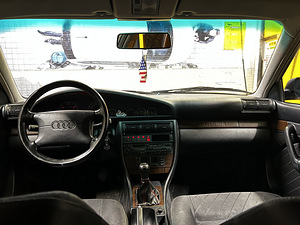 Audi A6 2.5 85kW (4 foto / 8)