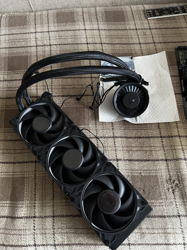 Arctic Liquid Freezer III Pro 360 система жидкостного охлажд
